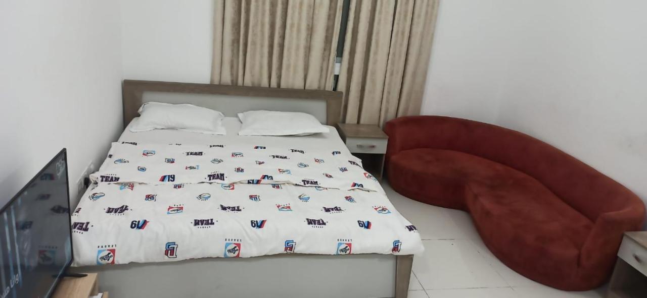 Furnished For Rent In Apartment