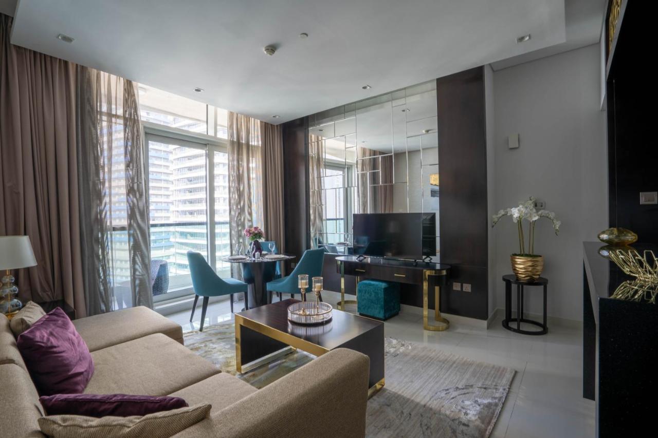 Higuests - Elegant And Spacious Apartment In Upper Crest Daire
