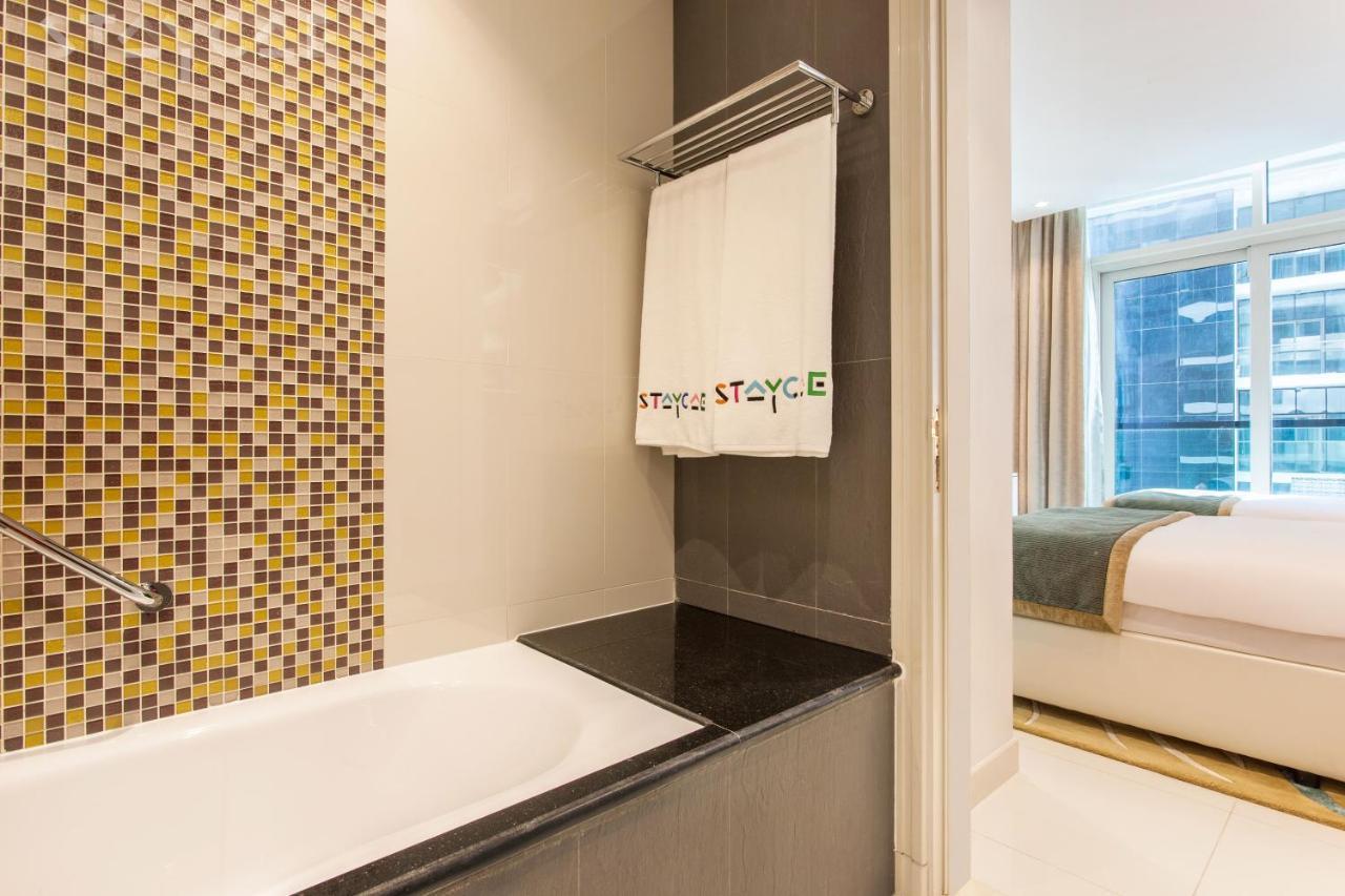 Staycae Upper Crest Apartment *