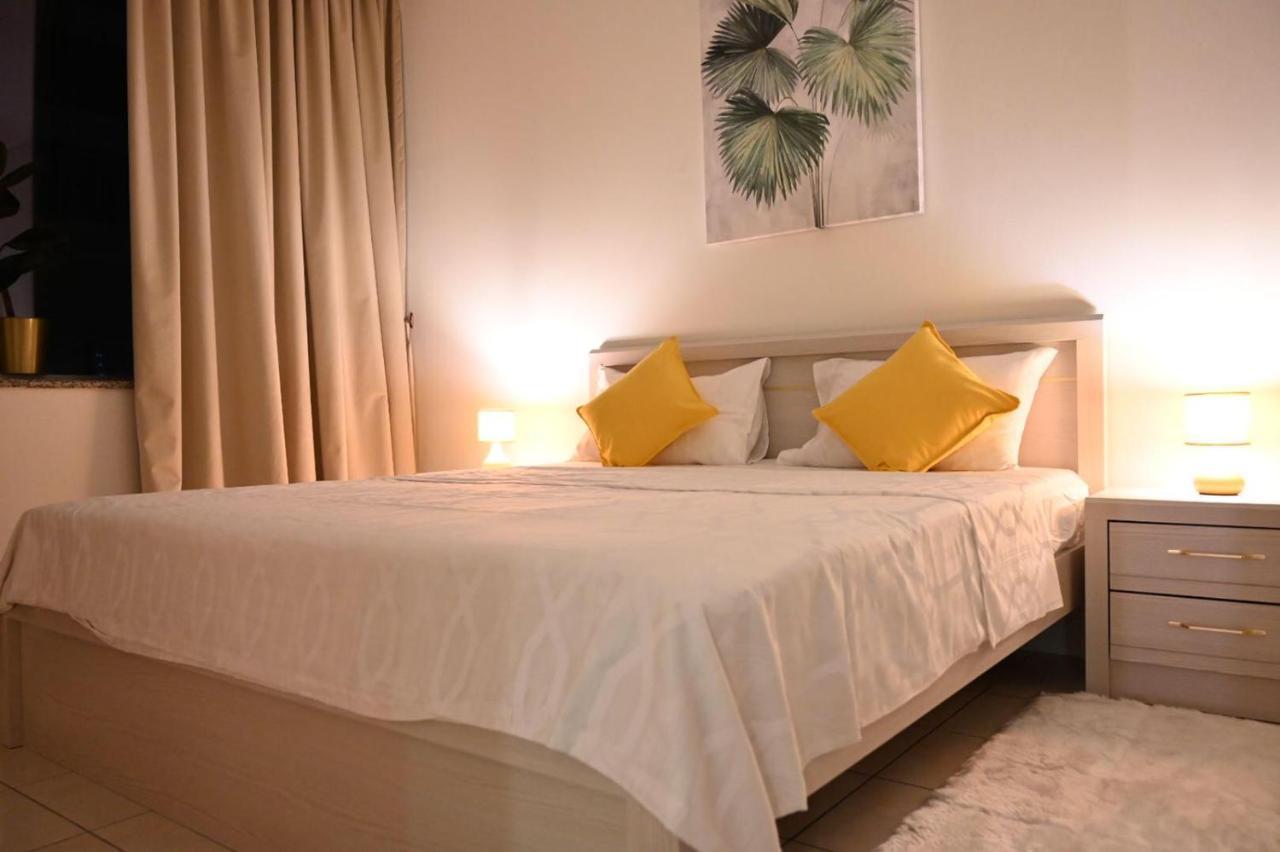 Brand New Furniture. Close To The World Trade Center. * Dubai
