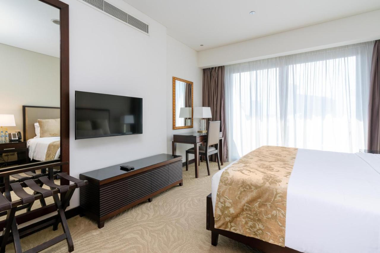 Daire Homes By Al Ghurair - Emaar Marina Former Address Marina Residence- *