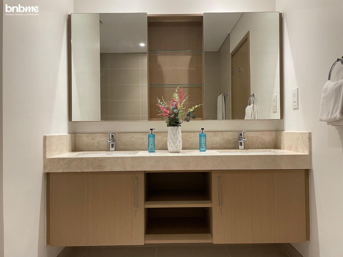 Bnbmehomes - Luxe High Floor - Full Seaview - 2804 Dubai