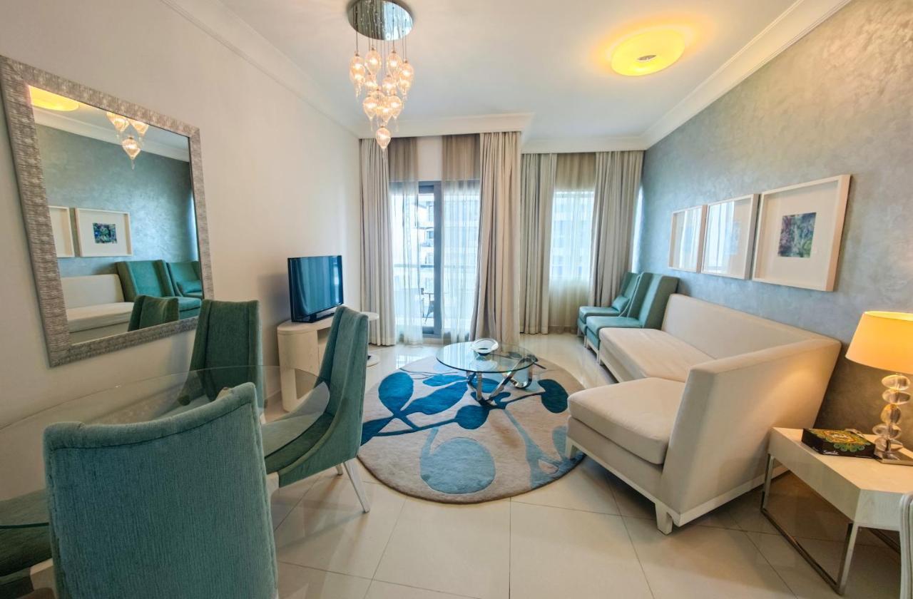 The Signature Vacation Homes In Downtown * Dubai