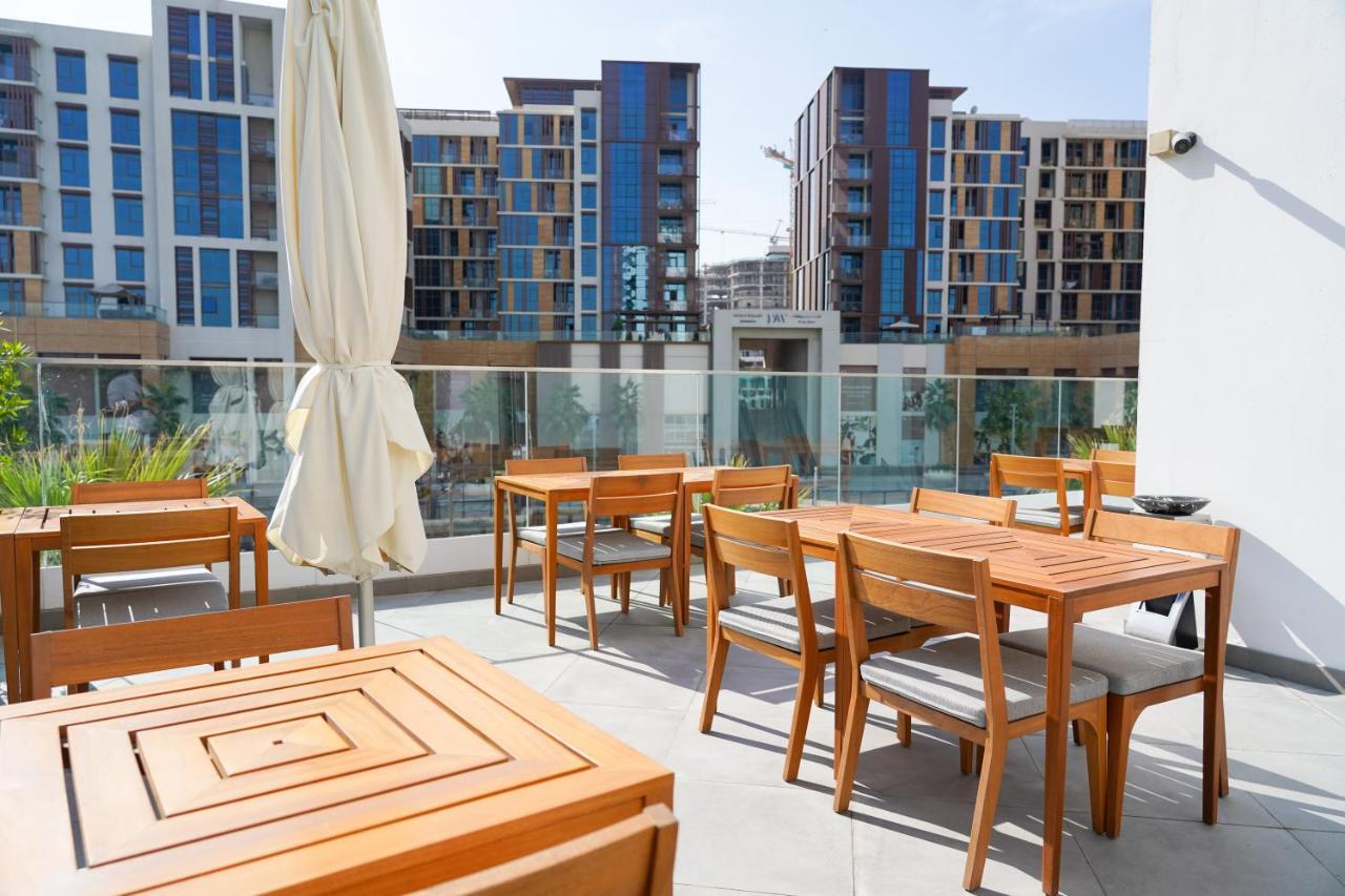 Intercityhotel Jaddaf Waterfront Hotel 3*