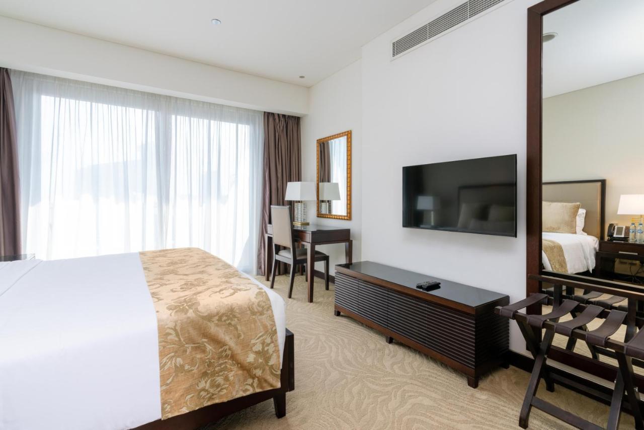 Homes By Al Ghurair - Emaar Marina Former Address Marina Residence- Daire *