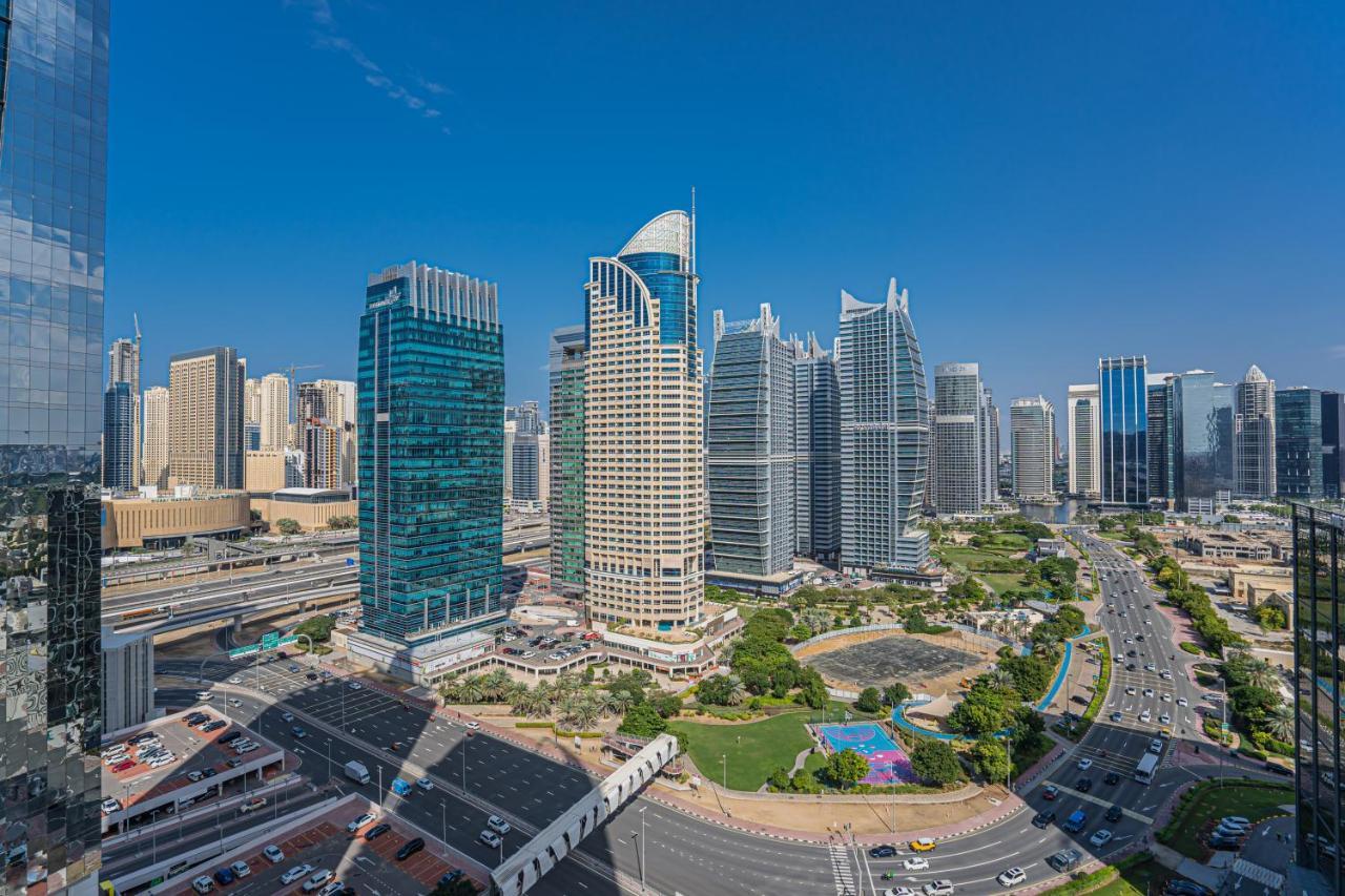Daire Higuests - Modern With Incredible Skyline View