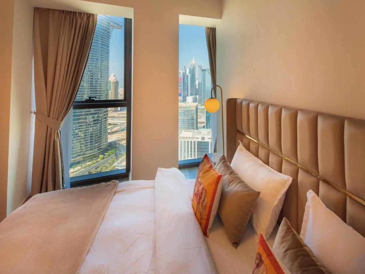 First Class 3br With Full Skyline & Sea View Daire Dubai