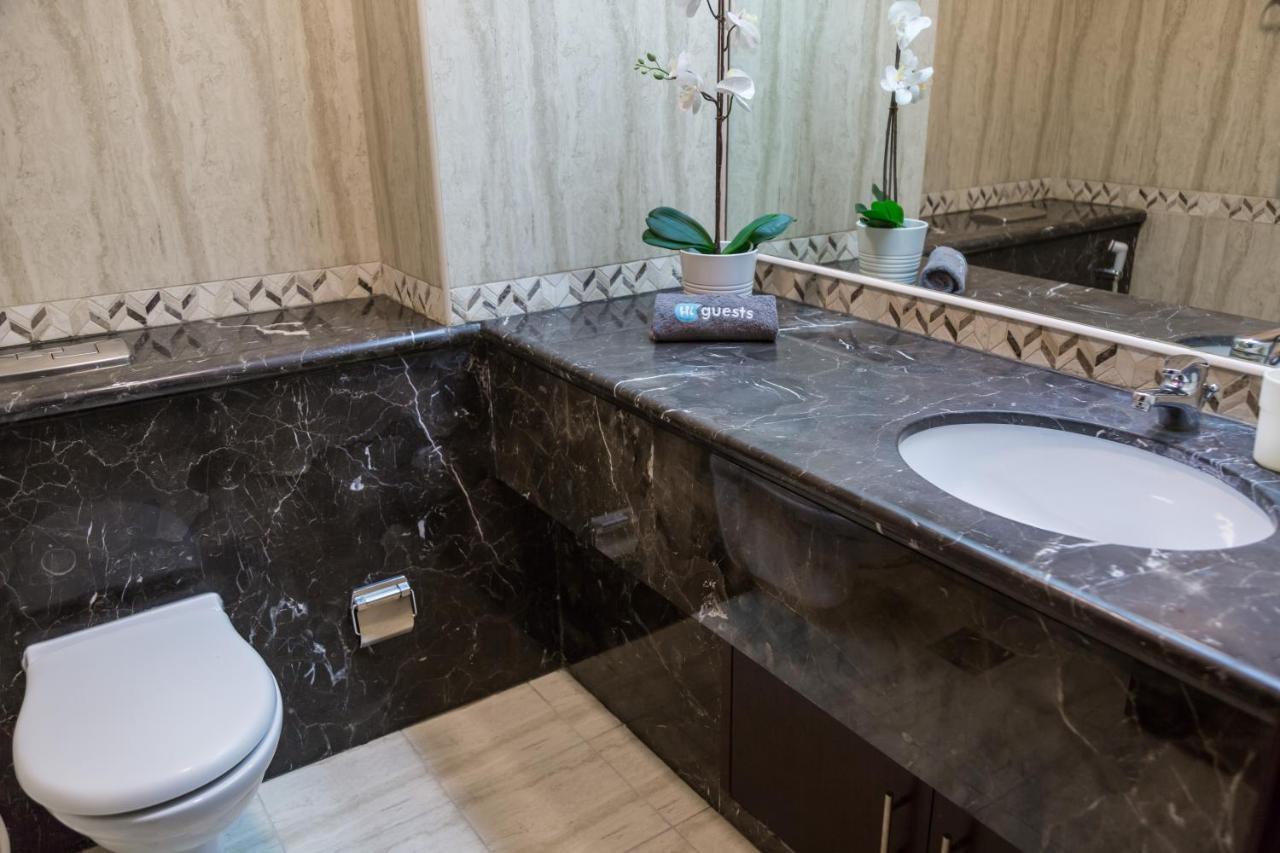 Higuests - Burj Al Nahda Apartment