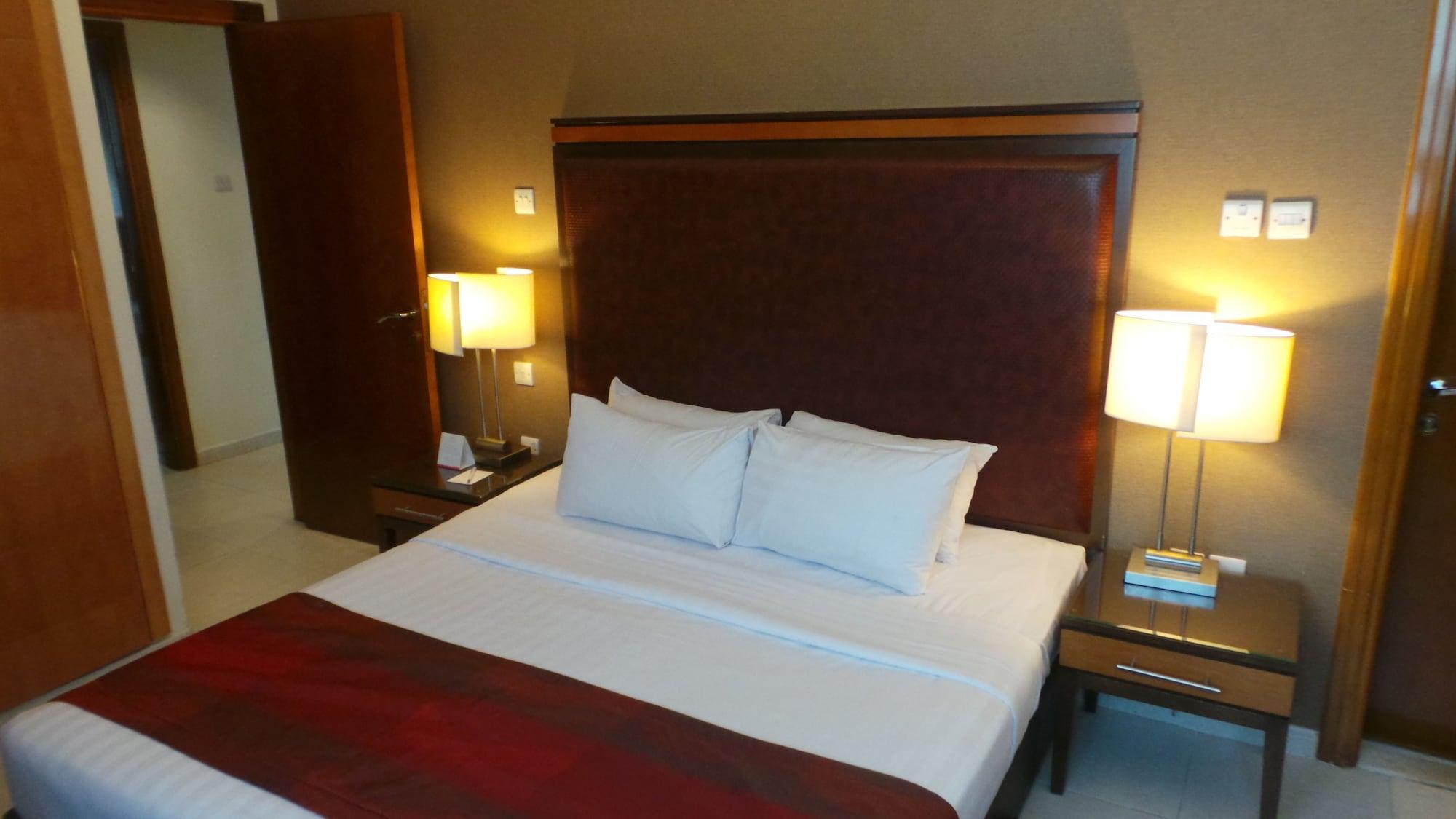 Xclusive Aparthotel Dubai