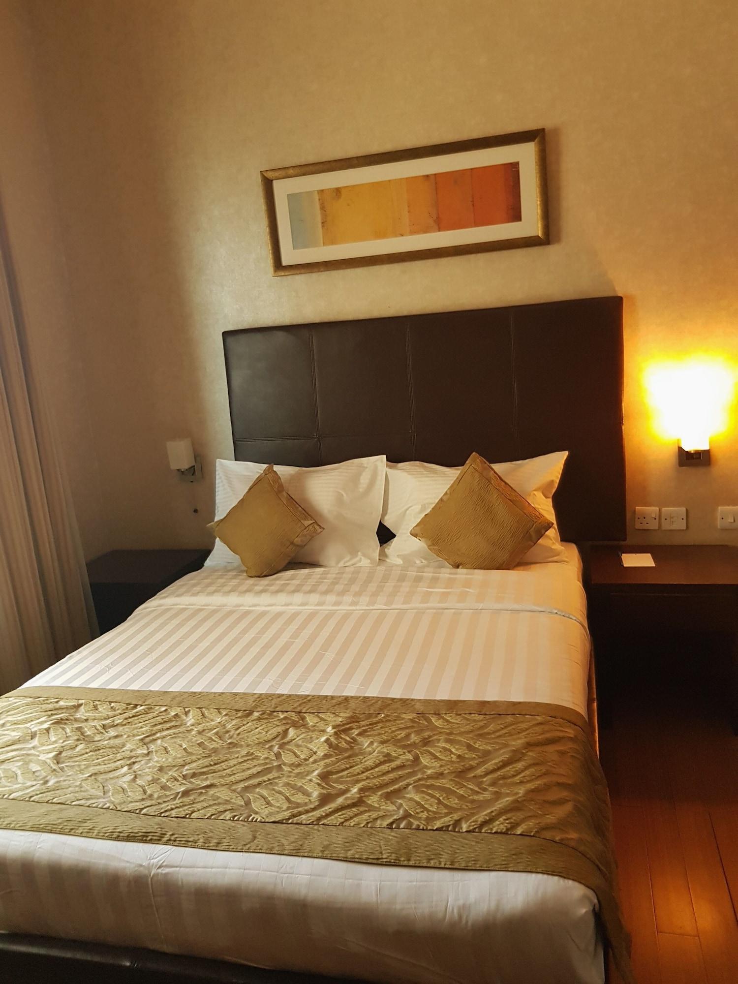 Tulip Creek 4*