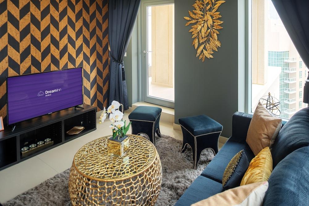 Daire Dream - With Private Terrace, 29 Boulevard Downtown Dubai