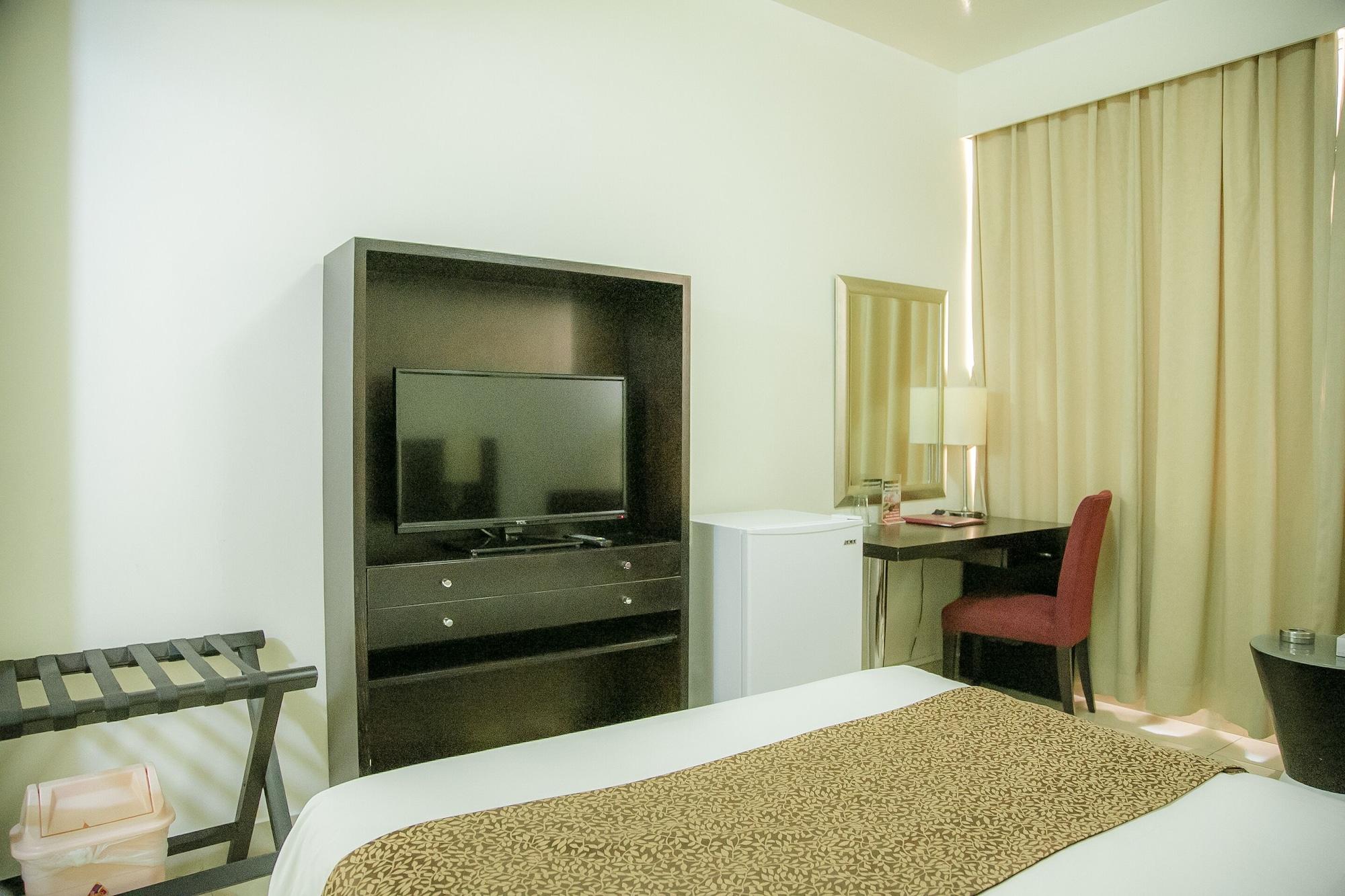 Hotel Phoenicia Grand