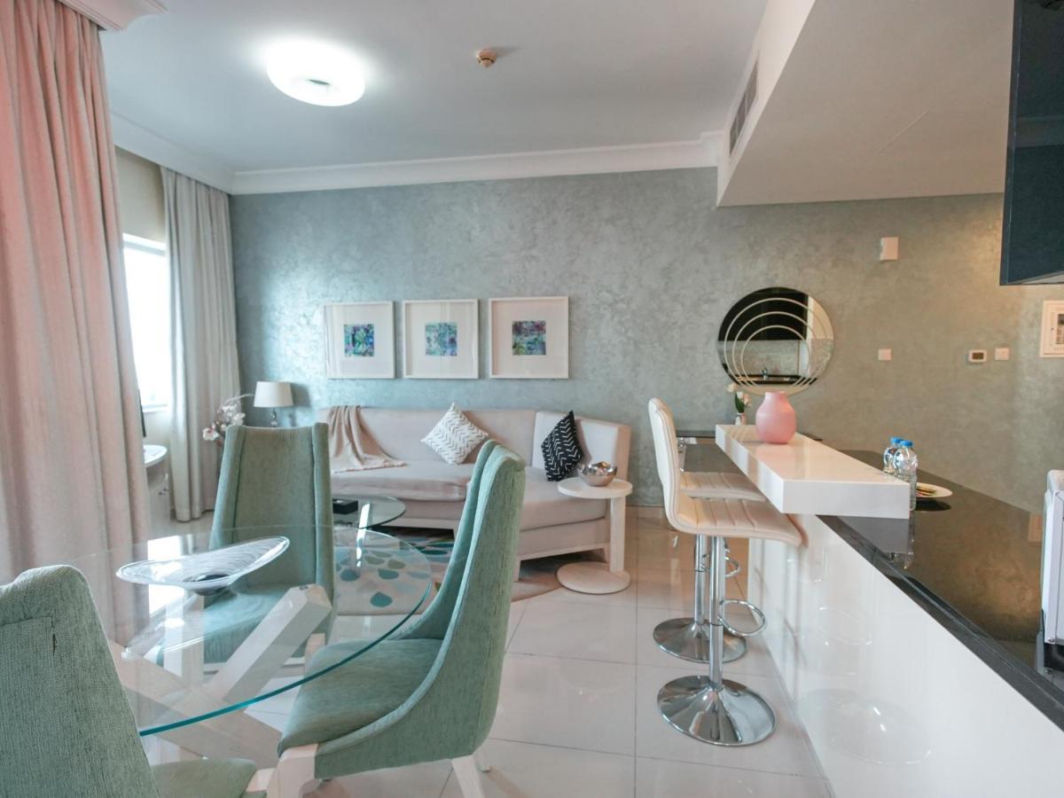 Oskena Vacation Homes - Damac Maison Mall Street Apartment Dubai