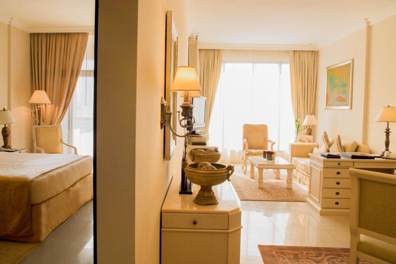 Aparthotel Mercure Barsha Heights 4*