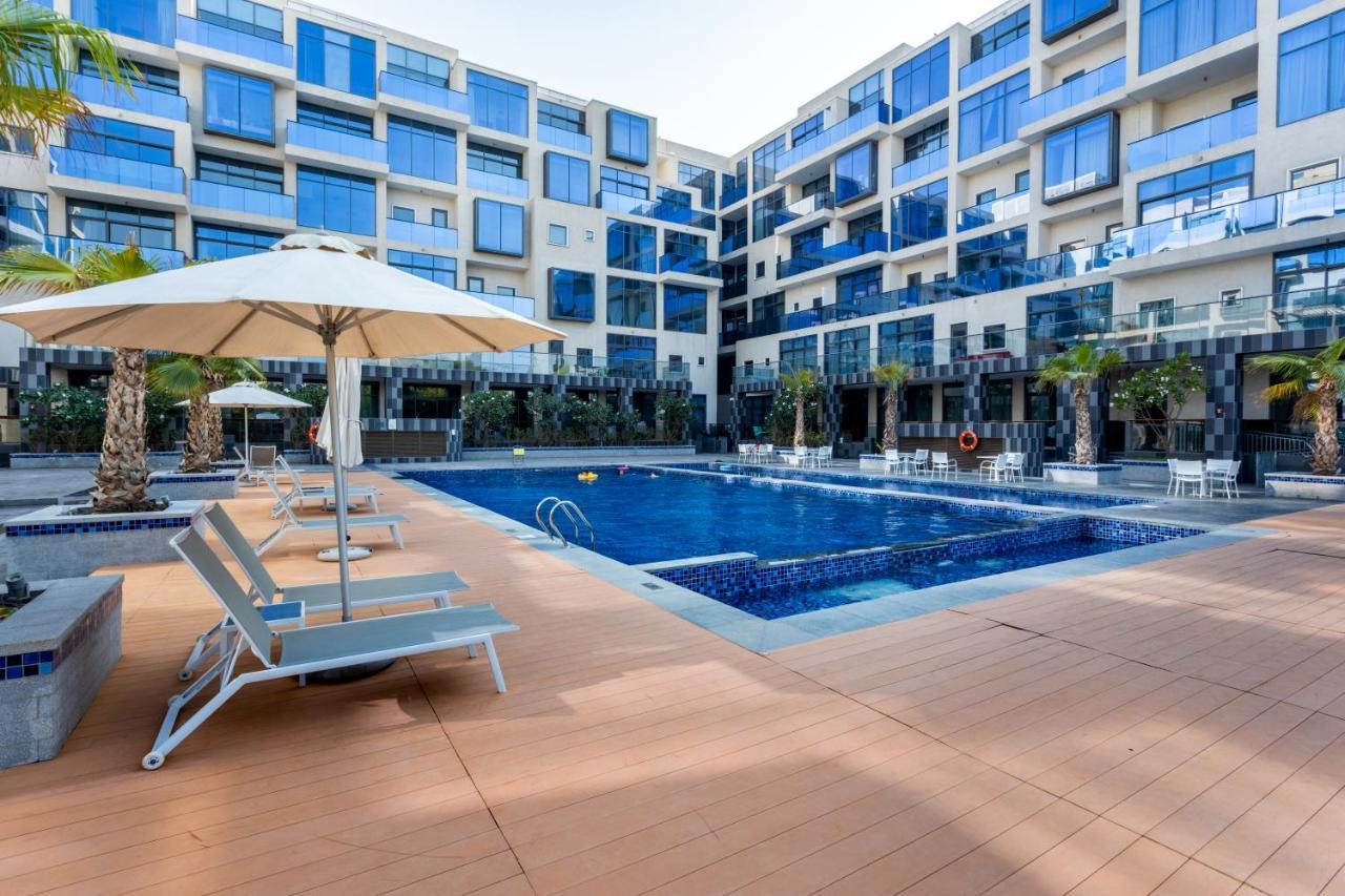 Live In Style. Luxury Destination - Oia - Motor *