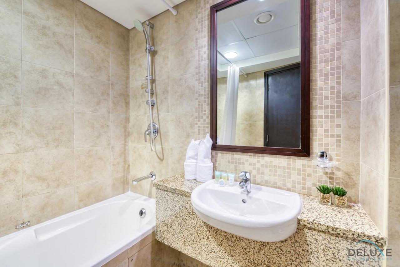 Apartment Refreshing At Sky Gardens Difc By Deluxe Homes