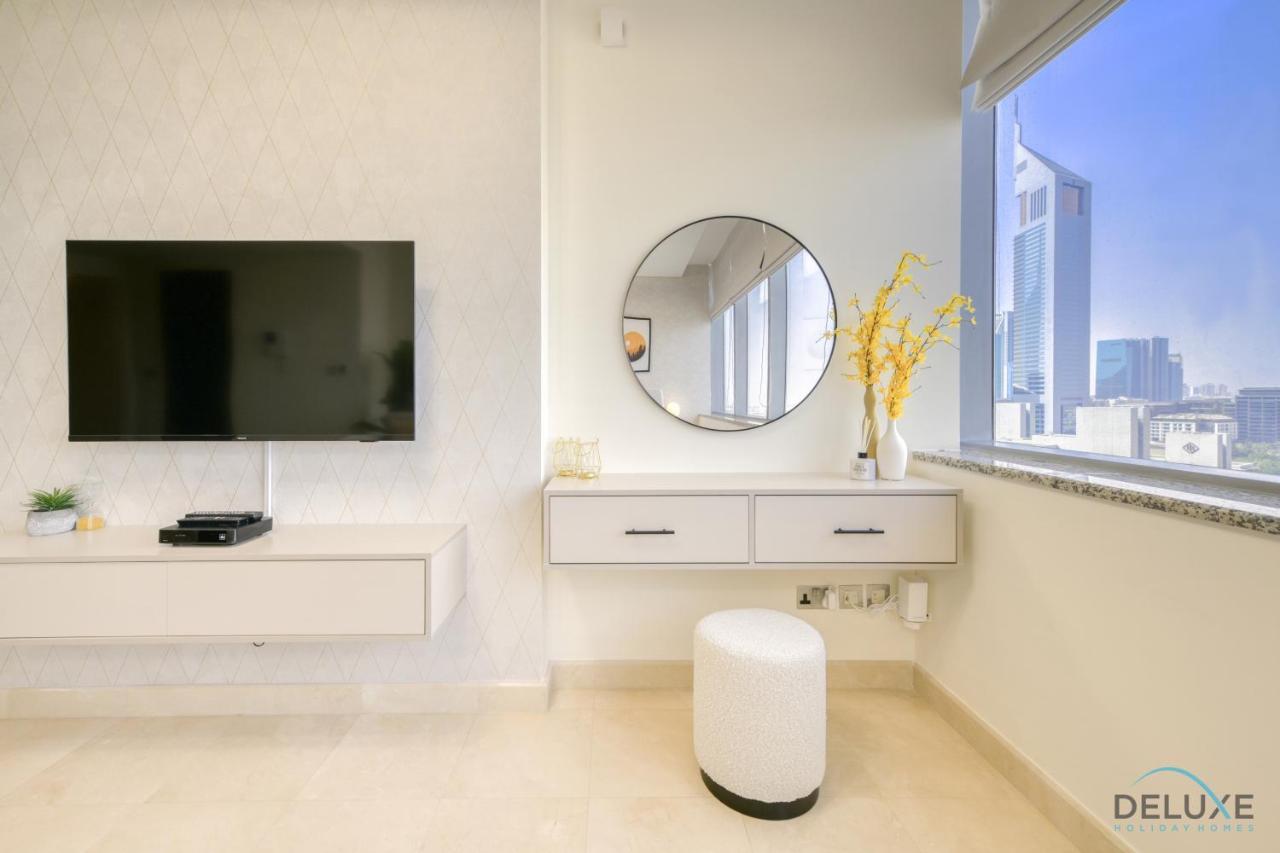 Refreshing At Sky Gardens Difc By Deluxe Homes Apartment