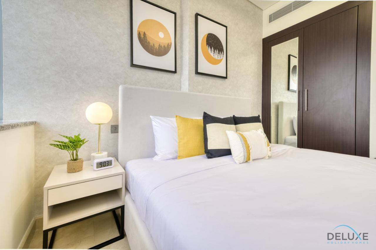 Refreshing At Sky Gardens Difc By Deluxe Homes