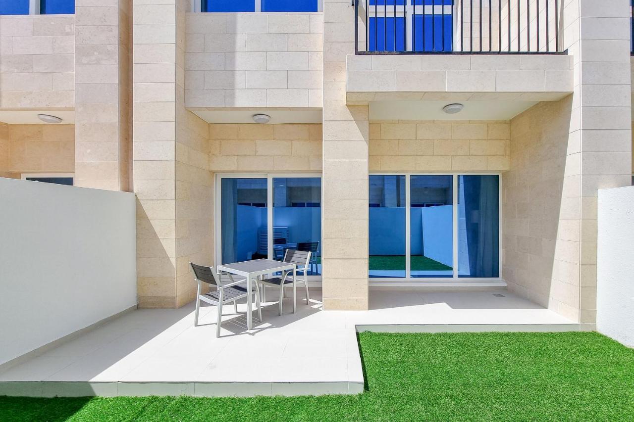 Alh Vacay - Family In Damac Hills 2 Dubai
