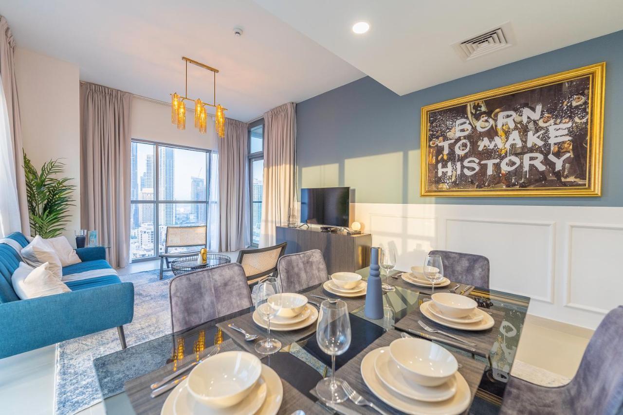Spacious Art Deco With Burj & Canal Views Apartment *