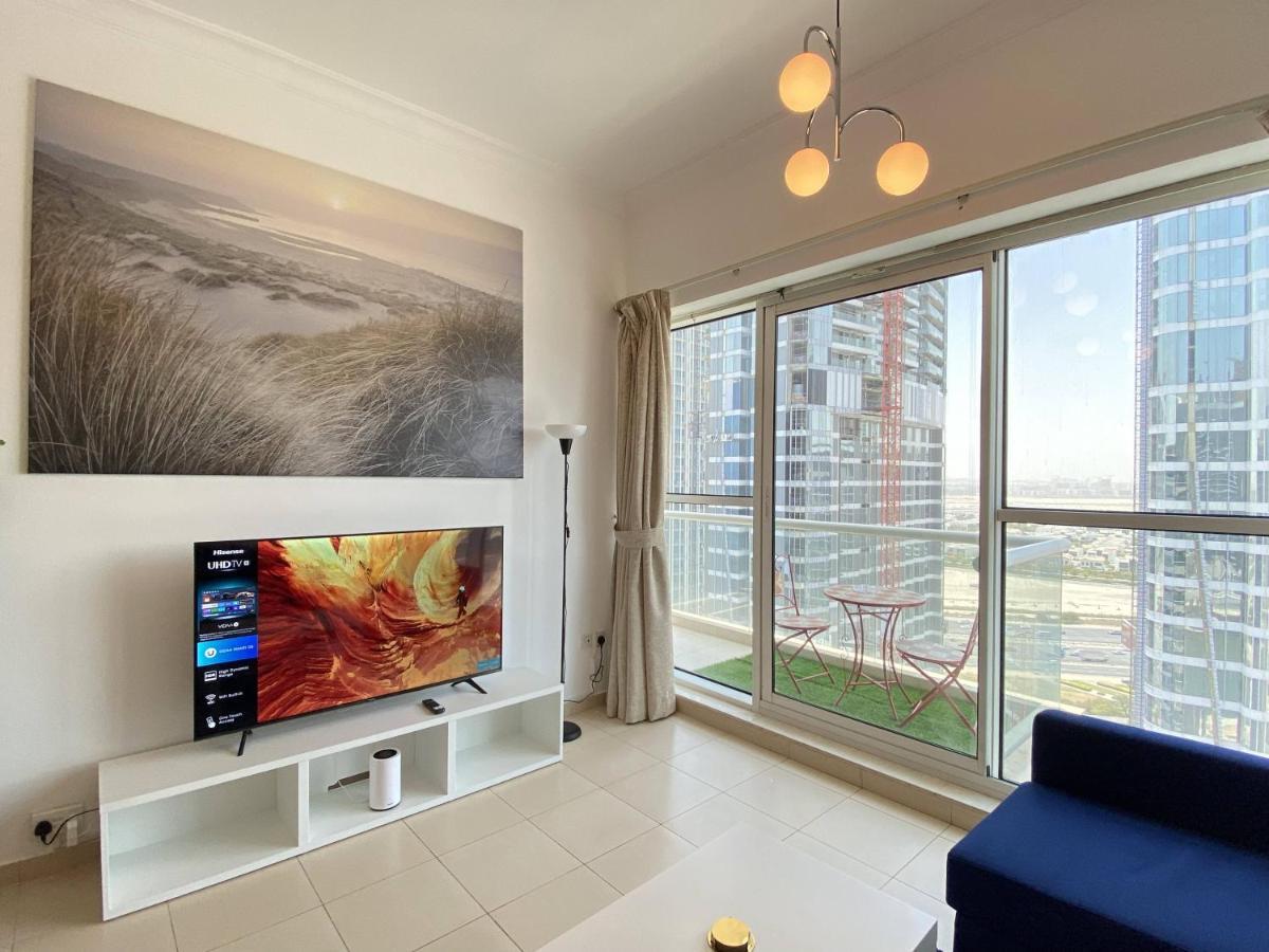 Lux Bnb I Mayfair Tower I Sky Line Views