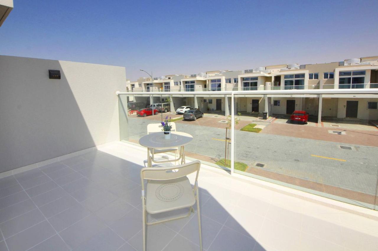 Villa Amazing 3 Bhk 25 Minutes From The Expo