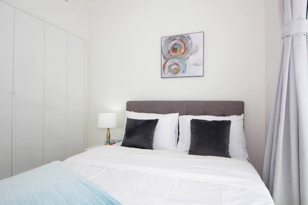 Amazing 3 Bhk 25 Minutes From The Expo Villa