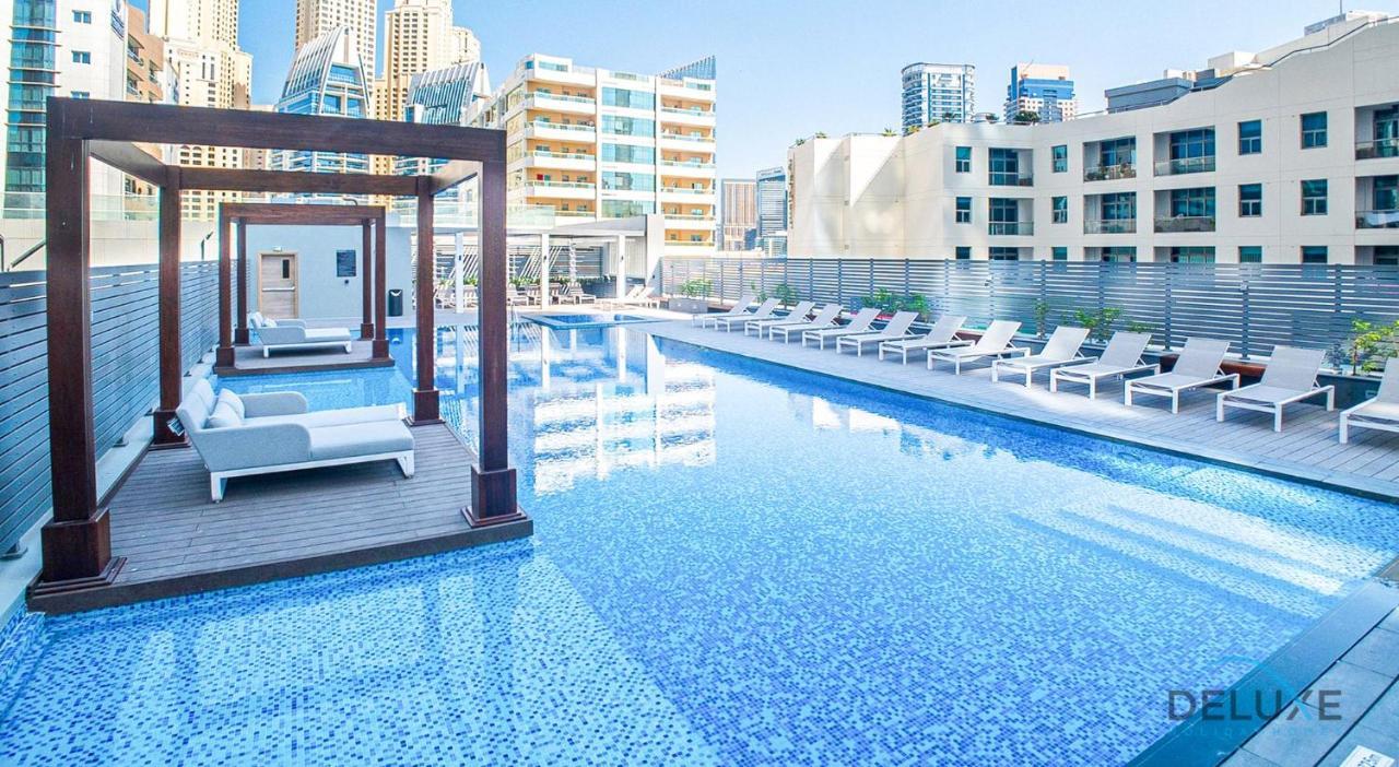 Apartment Airy In One Marina By Deluxe Homes