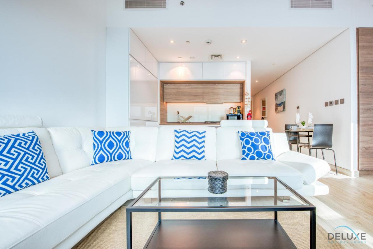 Airy In One Marina By Deluxe Homes