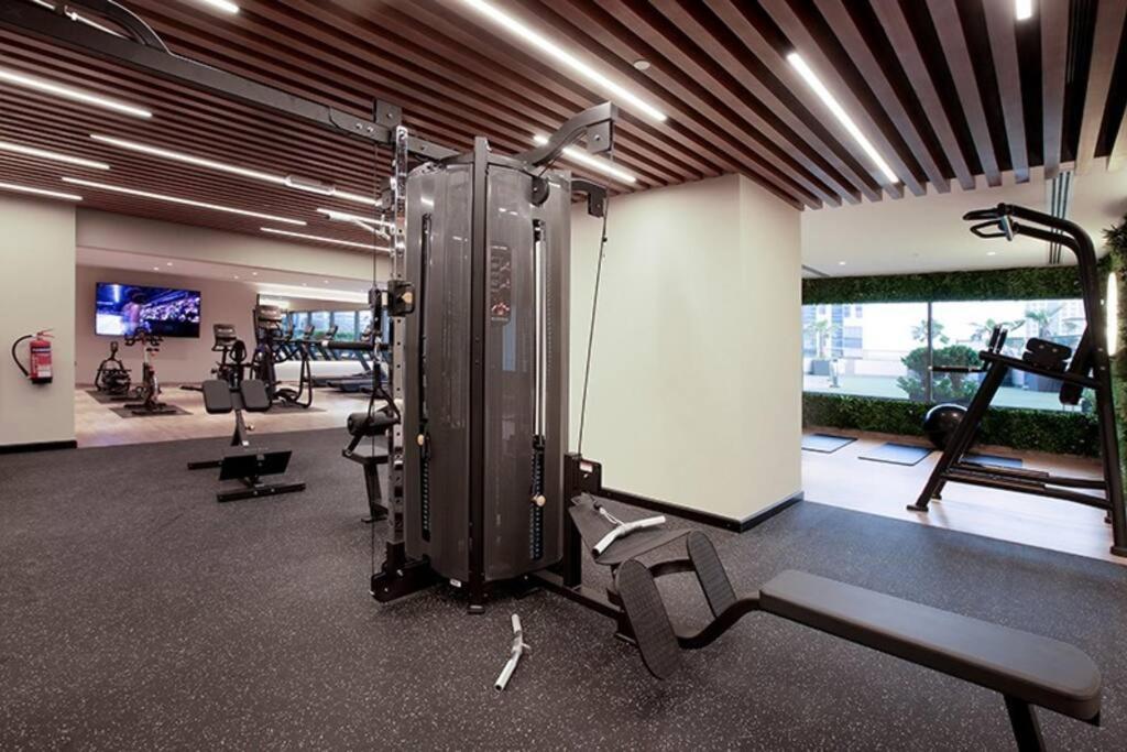 Amazing Studio In Downtown With Burj Khalifa View Apartment *
