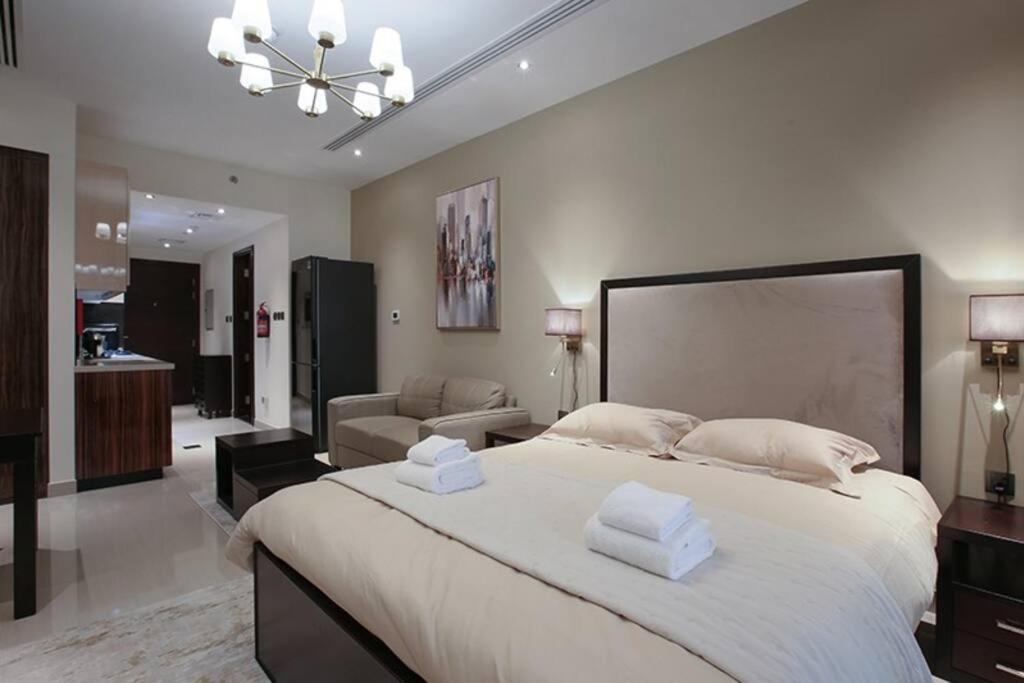 Amazing Studio In Downtown With Burj Khalifa View