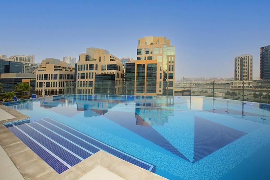 Amazing Studio In Downtown With Burj Khalifa View *