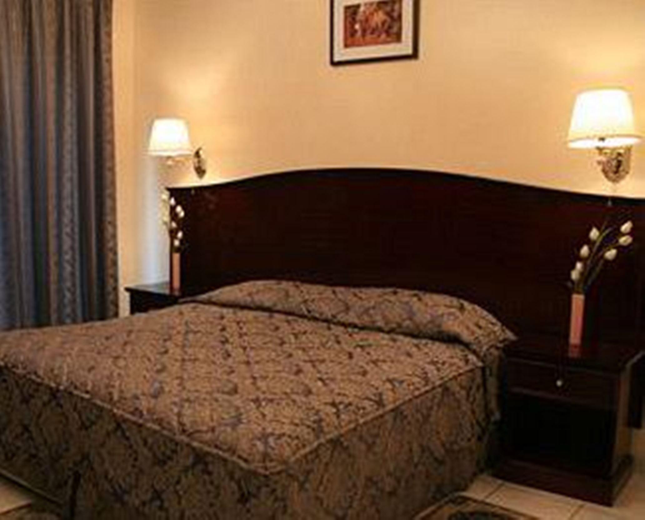 Imperiaa By Hoc Globe 3* Dubai