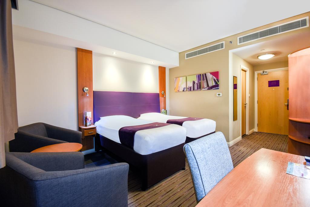 Premier Investments Park Hotel 3*