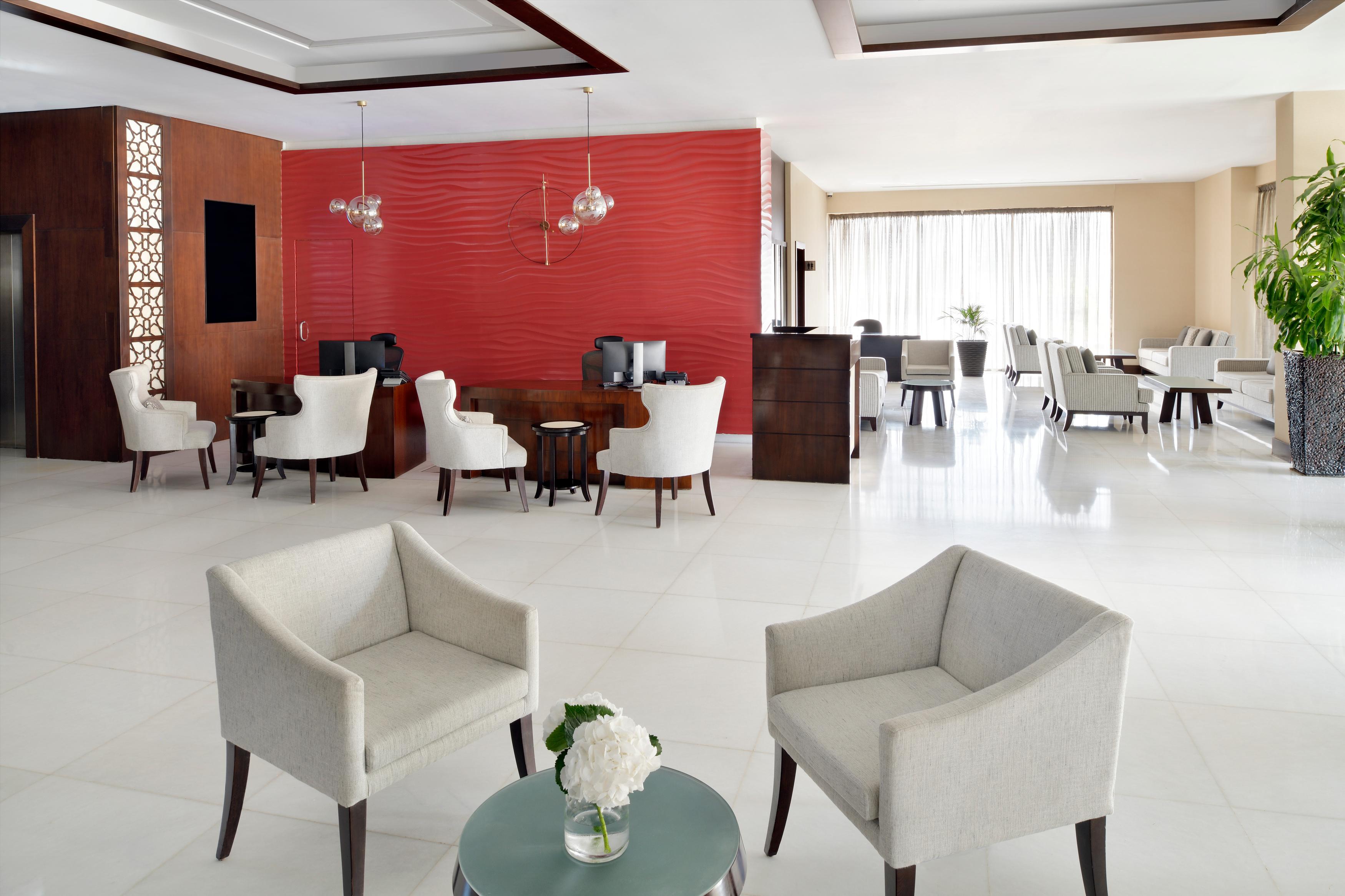 Moevenpick Al Mamzar Aparthotel