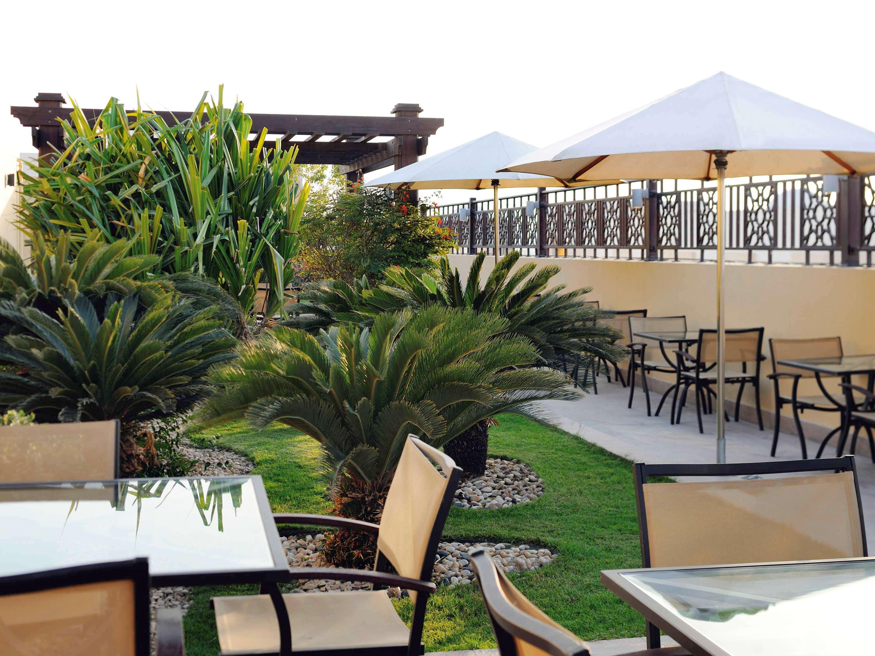 Moevenpick Al Mamzar Aparthotel