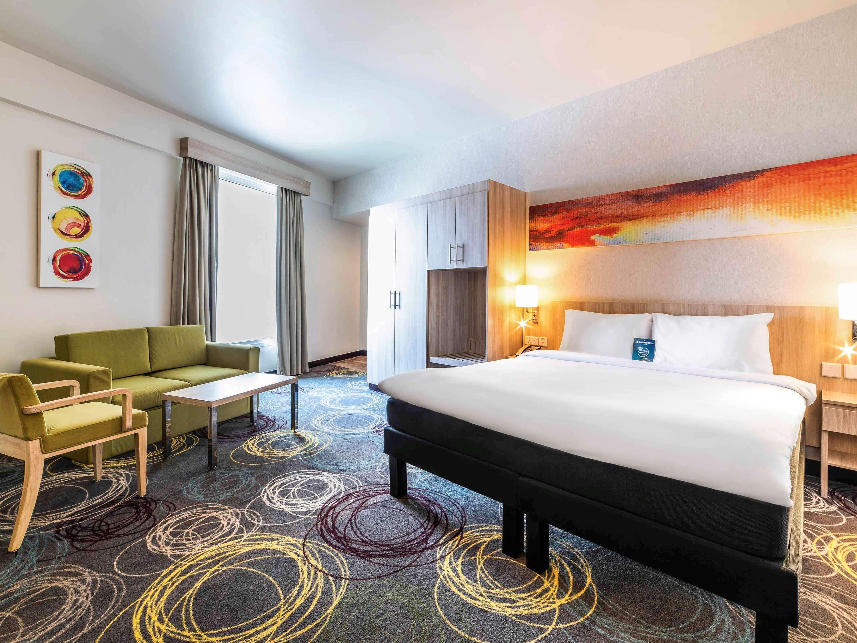 Hotel Ibis Styles Dragon Mart