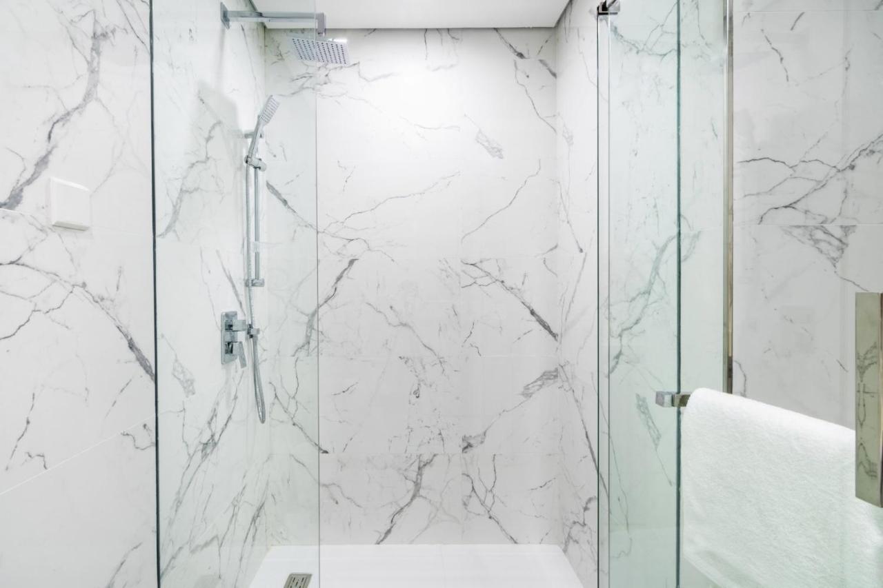 The Smart Concierge - Waves By Kasco Daire Dubai