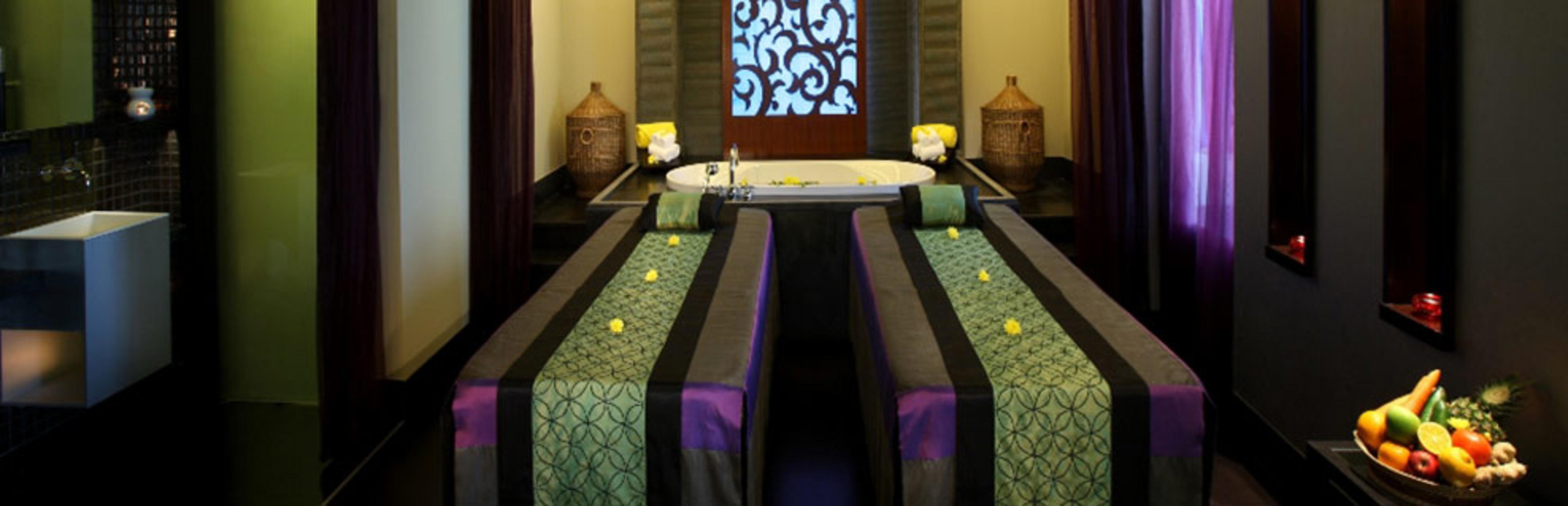 Hotel By Marriott Sheikh Zayed Road, Dubai