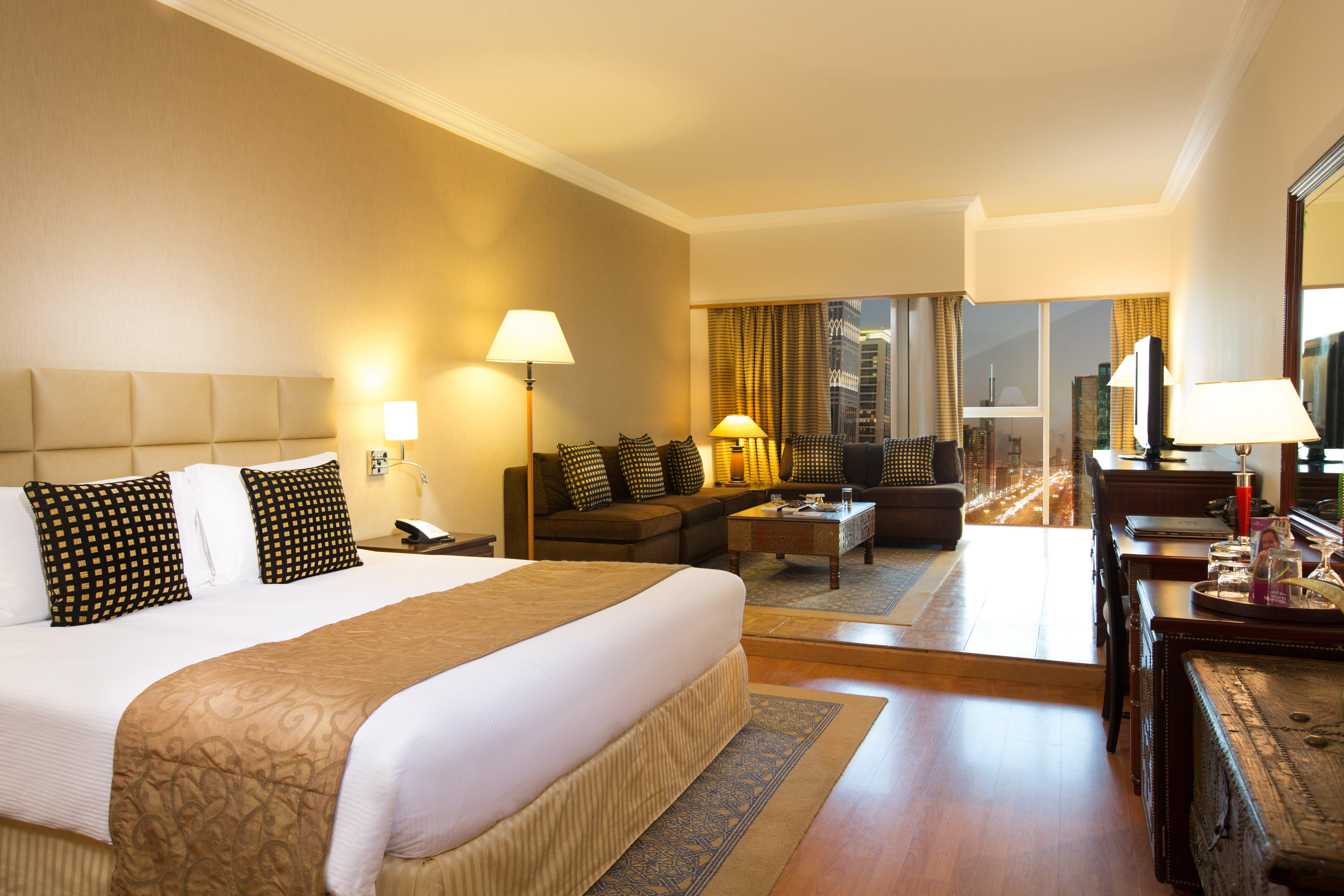 Millennium Plaza Downtown Aparthotel