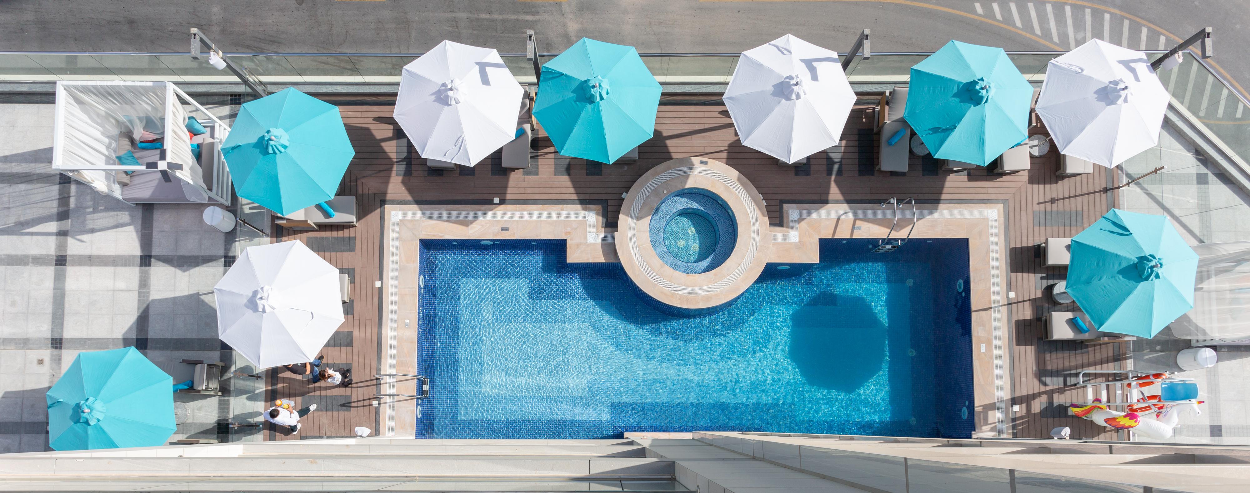 Edge Creekside Hotel 4*
