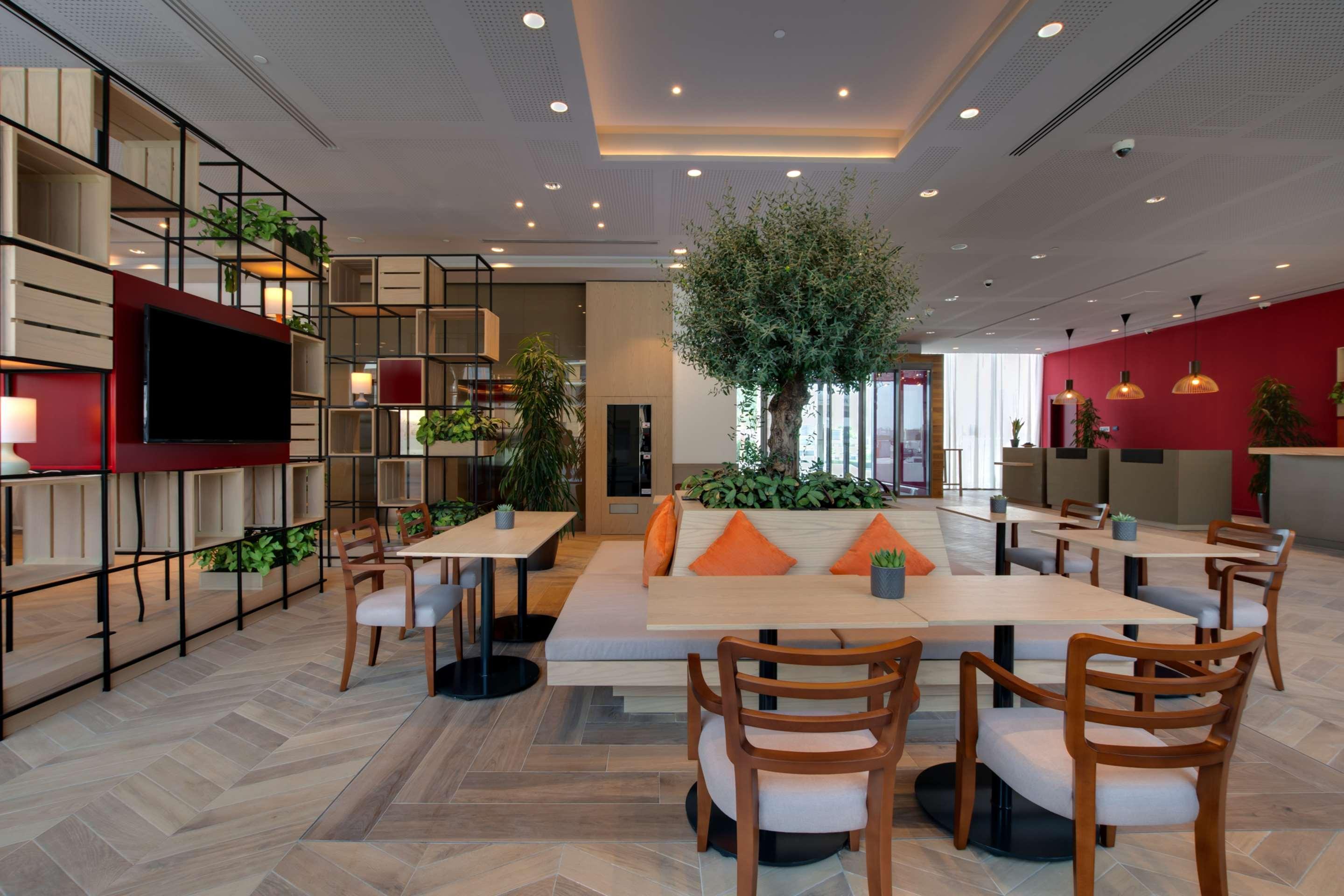 Intercityhotel Jaddaf Waterfront