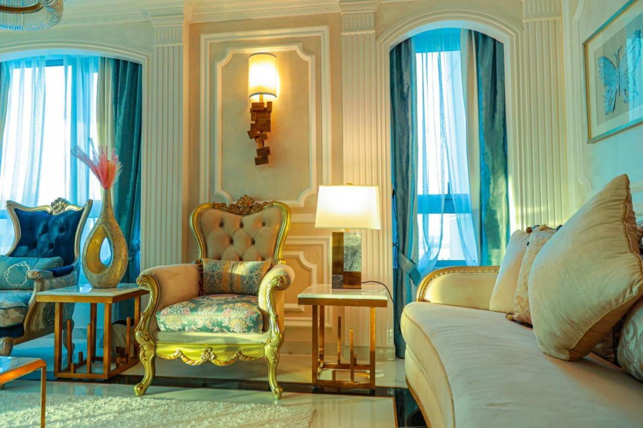 The Burj Khalifa View - Luxury In Downtown Apartment