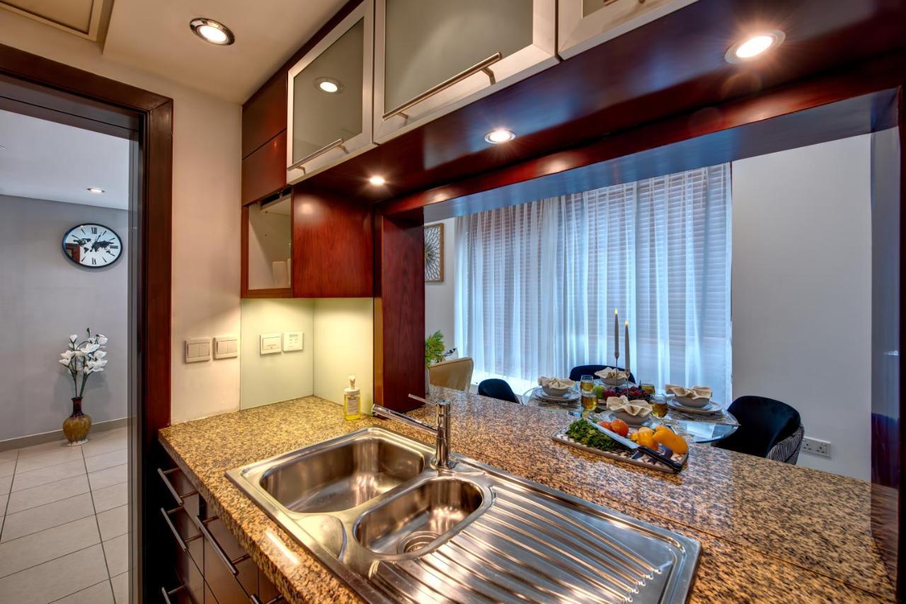 Holiday home Durrani Homes - Iconic Burj Views Living