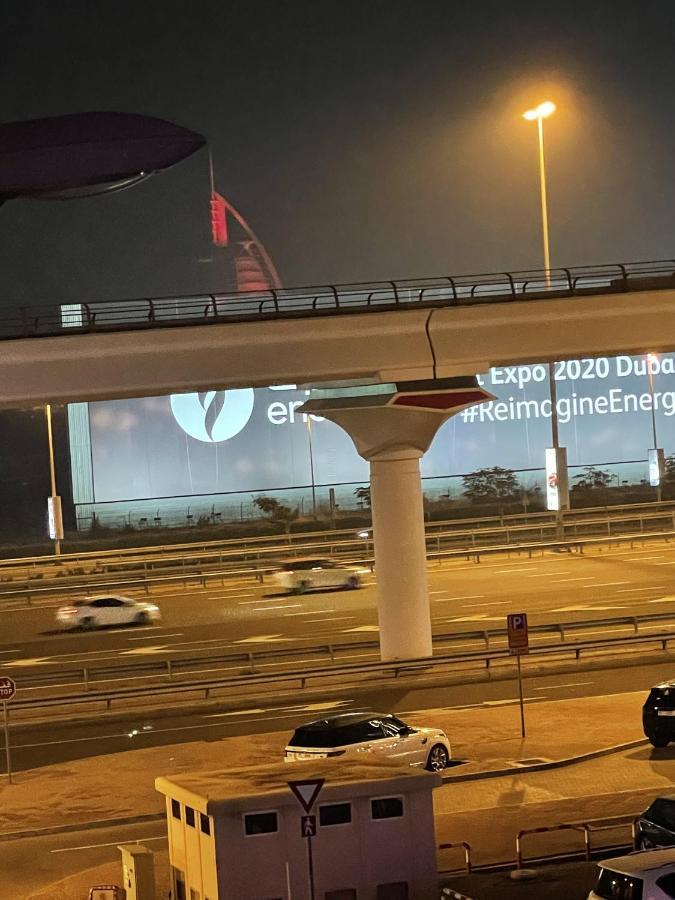 Inn Albarsha 1 By Phm