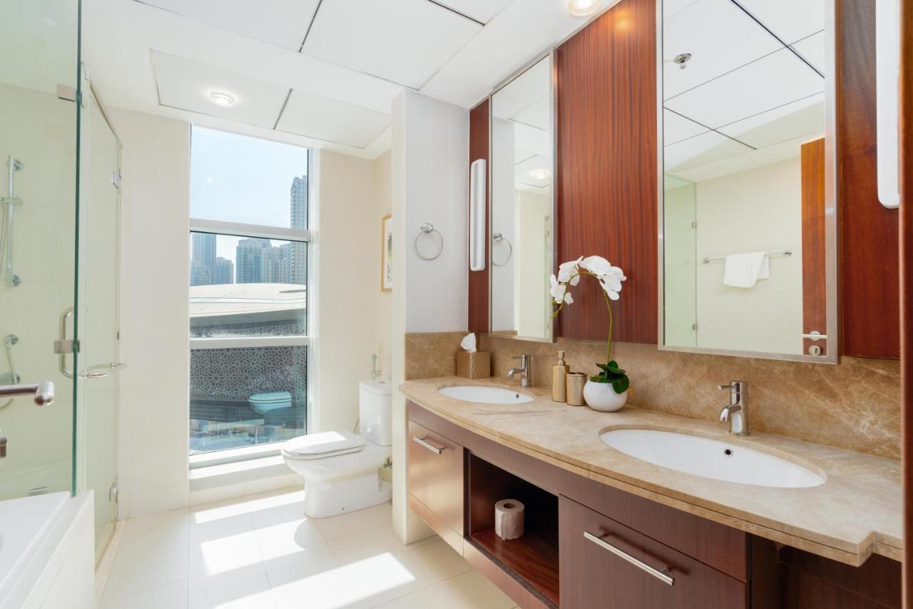 Apartamento Ultimate / 4 Beds / Full Opera View / Mall & Burj Khalifa - 5 Min Walk Dubai