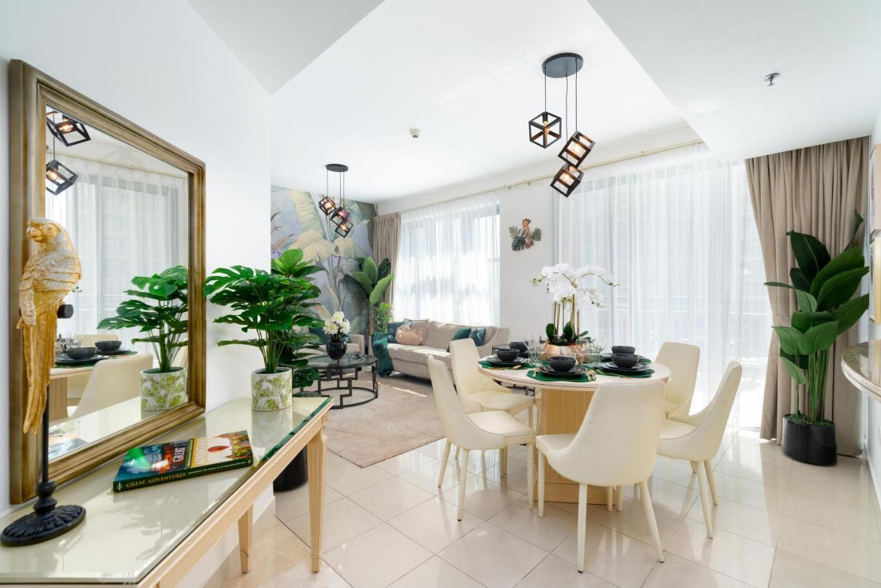 Ultimate / 4 Beds / Full Opera View / Mall & Burj Khalifa - 5 Min Walk * Dubai