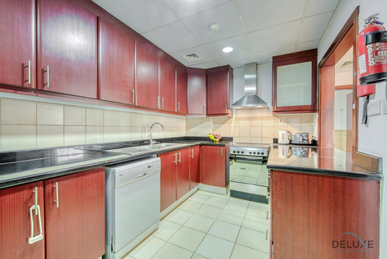 Vogue 2br At Shams 2 Jbr By Deluxe Homes * Dubai