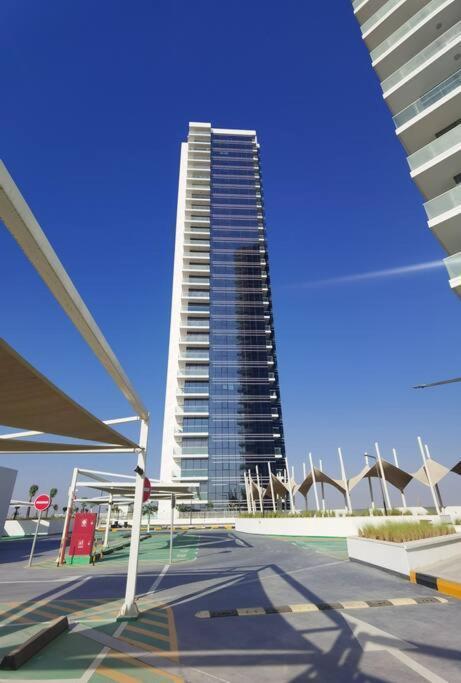 Gharfar 31715 Serene Teal Theme-high Floor-pool Dubai