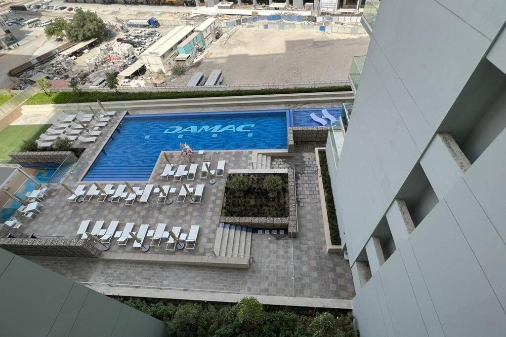 Gharfar 31715 Serene Teal Theme-high Floor-pool * Dubai